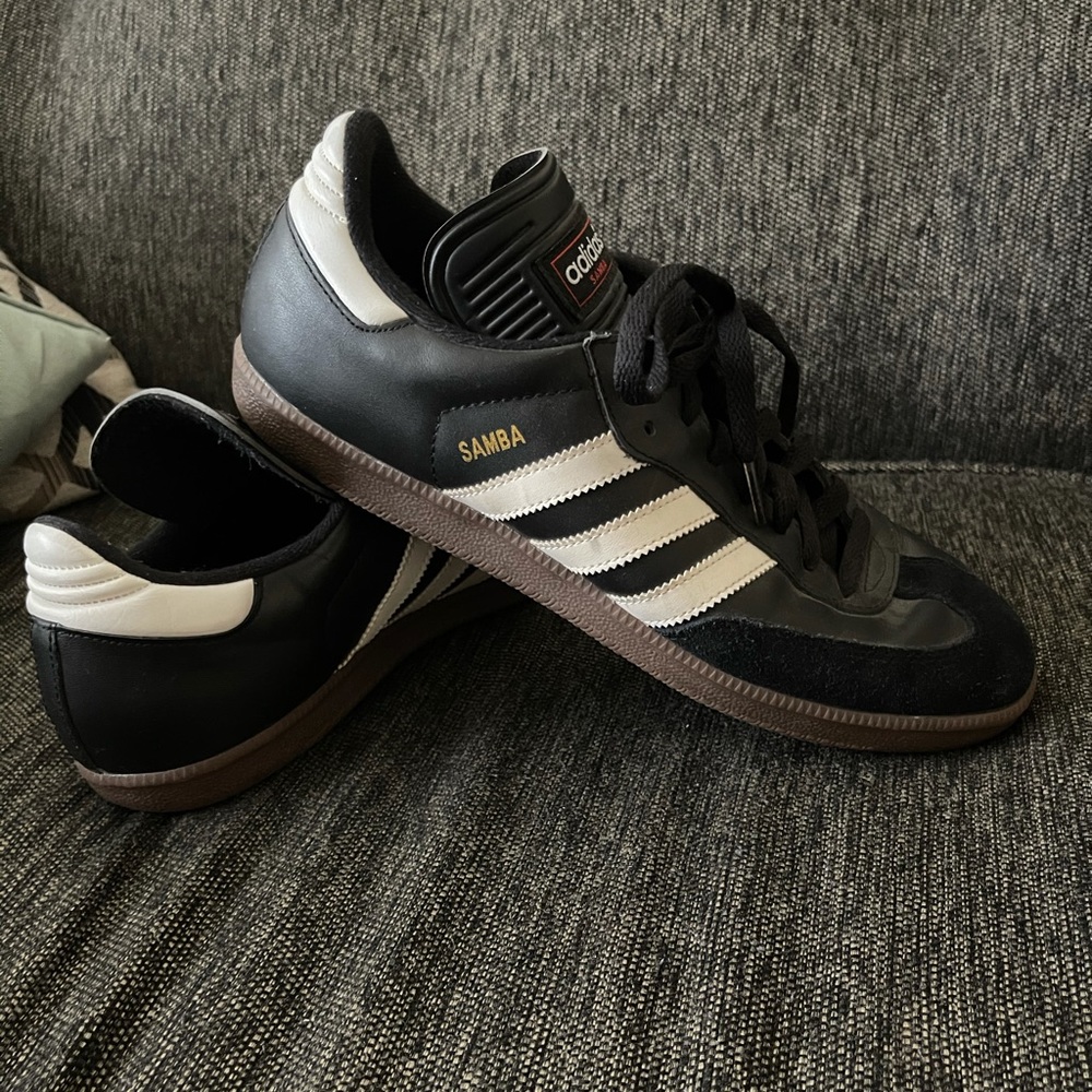 Adidas Sambas Men’s 10.5
